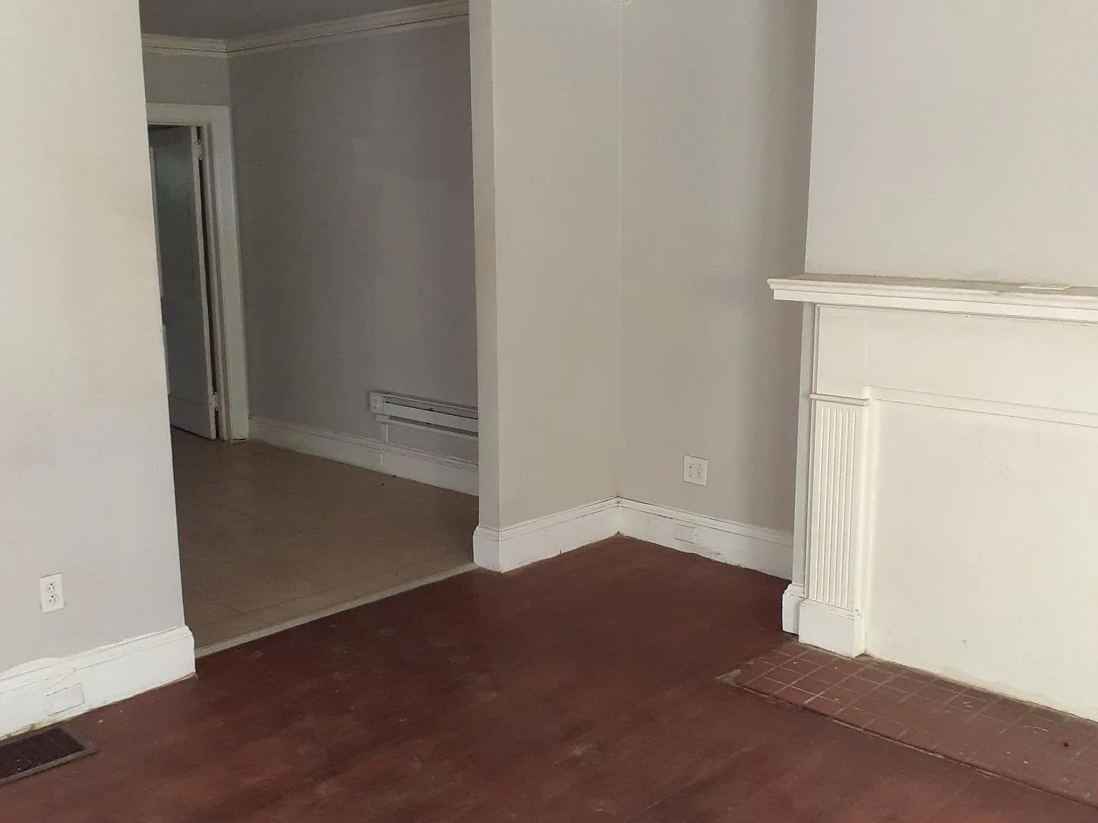 2 bed, 1100 sqft, $1,050 — Photo 4