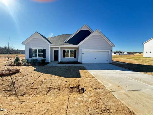 260 Freedom Heights Ln, Smithfield, NC 27577