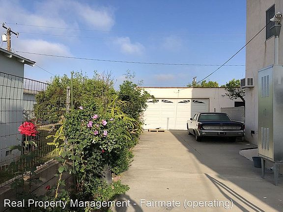 2nd image of 203 Russell Ave