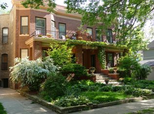 809 Washington St #1E, Evanston, IL 60202