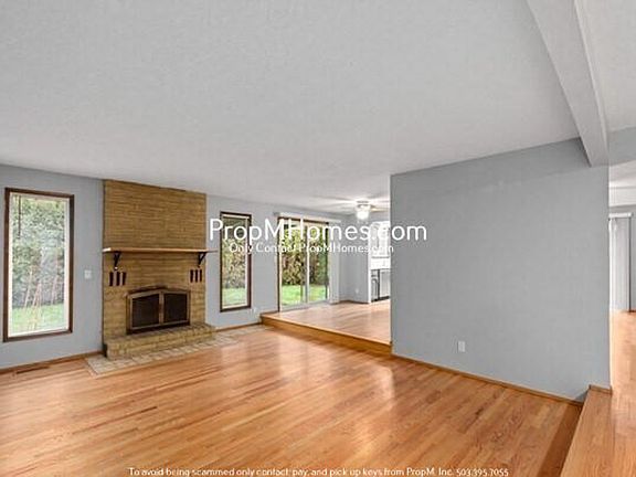 3rd image of 6506 SE Apple St