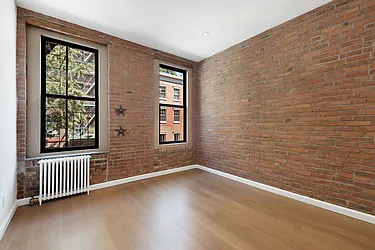 Rented by Places NYC