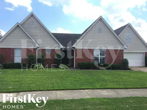 1665 Central Trails Dr, Southaven, MS 38671