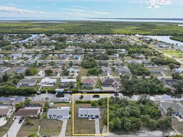 18053 Ohara Dr, Pt Charlotte, FL 33948