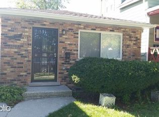 7953 S Woodlawn Ave, Chicago, IL