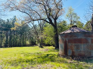 2145 Beesley Rd, Lucedale, MS 39452