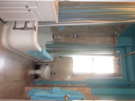 Rented by Metropolitan Equities | media 20