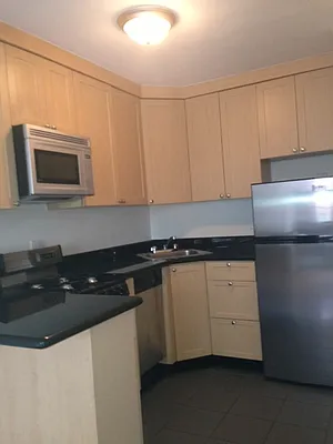 Rented by Urban Real Estate Property Group Inc | media 21