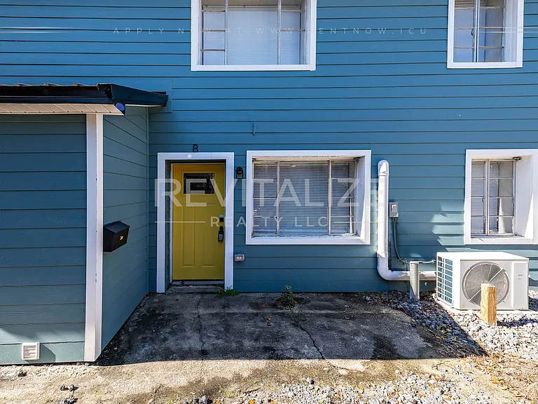 1704 McGill Ave — Photo 34