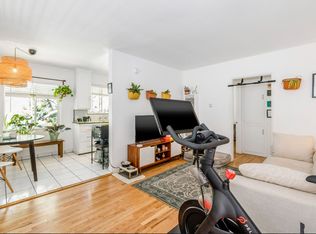 Hayworth, Los Angeles, CA 90046