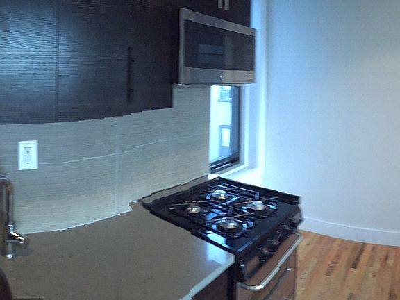 5th image of 6817 3rd Ave Ste 2