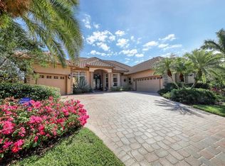 8883 Bloomfield Blvd, Sarasota, FL 34238