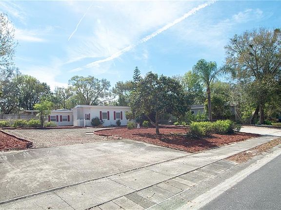 2nd image of 1450 Park Dr