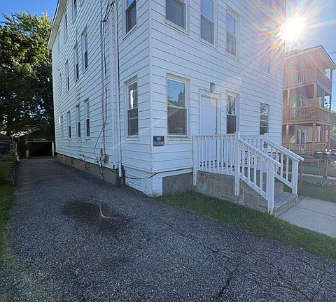4th image of 11 5th St Floor 1