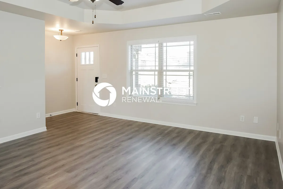 Living Room - 108 Eagles Watch Ct