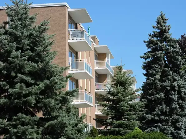 3089 Jaguar Valley Dr, Mississauga, ON