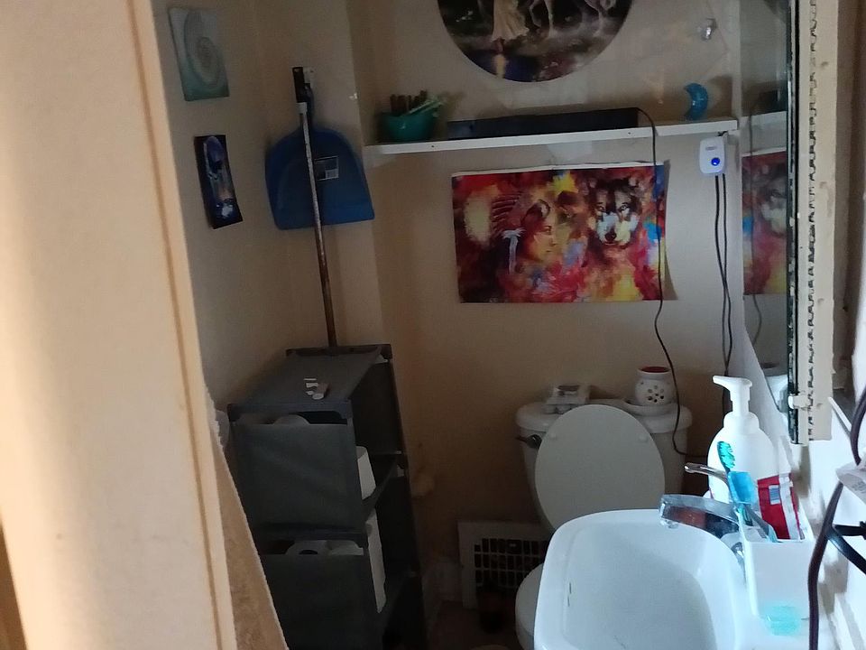 1121 1/2 Mineral Point Ave, Janesville, WI 53548 Zillow