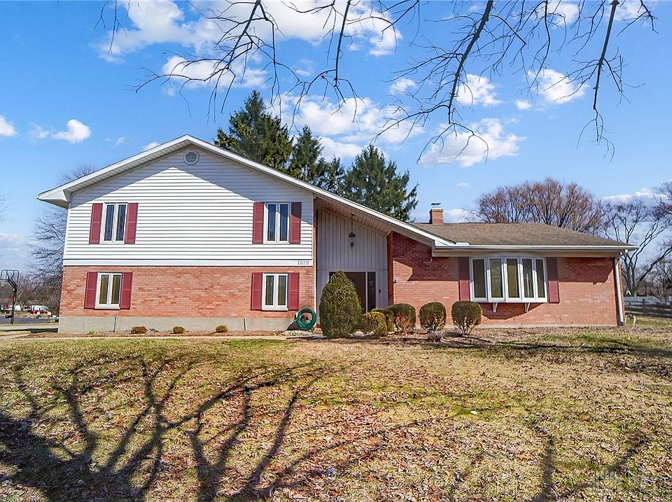 1st image of 1579 Penbrooke Trl