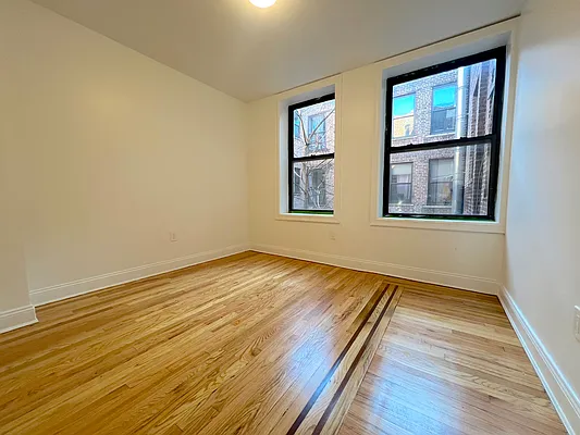 Rented by Capri Jet Realty Corp | media 8