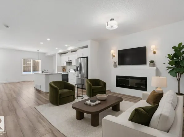 4853 Alwood Point E, Edmonton, AB T6W 4N1