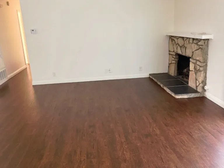 20572 Salt Air Cir — Photo 2