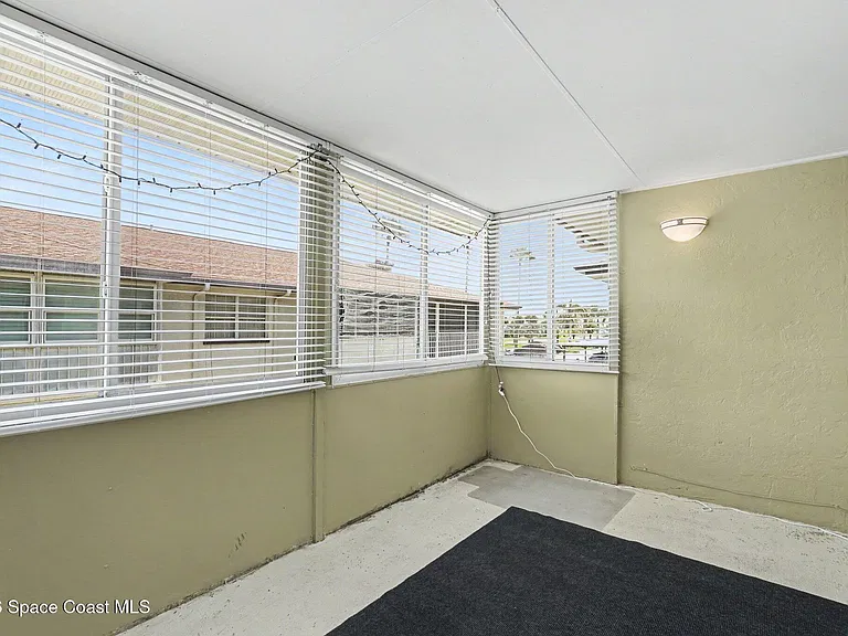 1047 Small Ct #38 — Photo 16