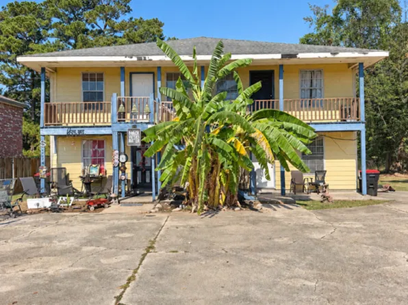 422 Vieux Orleans Cir APT C, Lafayette, LA 70508