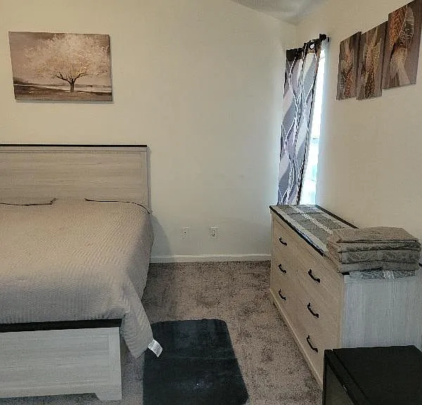 master bedroom pic 2
