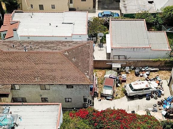 5th image of 4125 Mildred Ave