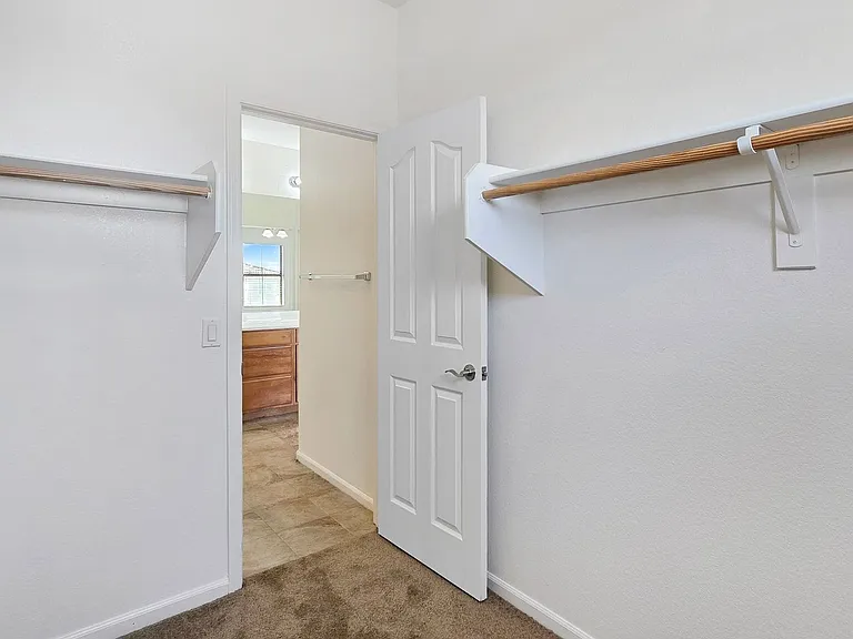2237 N 135th Dr — Photo 28