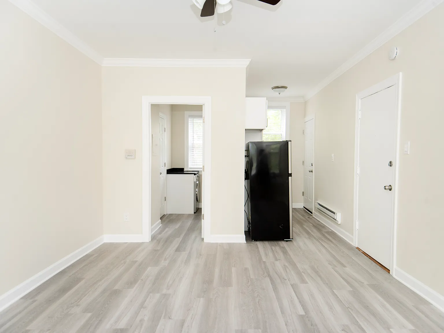 1 bed, $2,445 — Photo 4