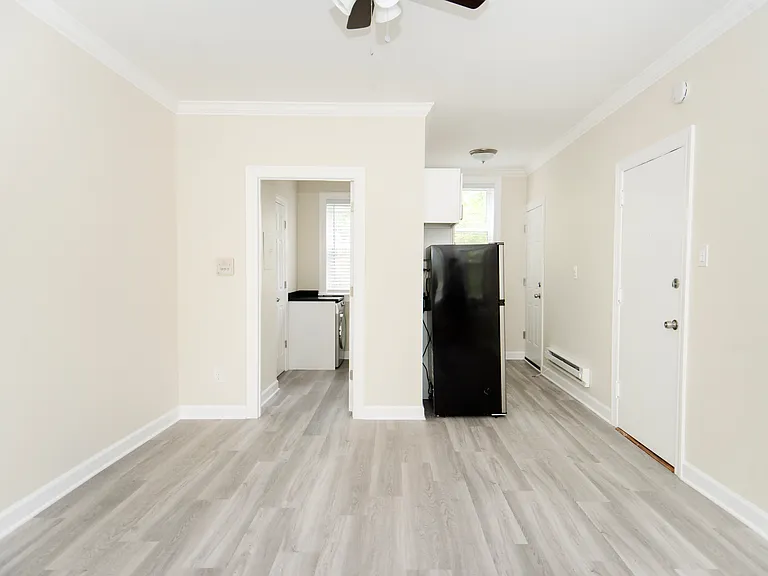 646.5 W Roscoe St #2S — Photo 4