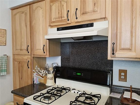5th image of 3609 Briercliff Dr