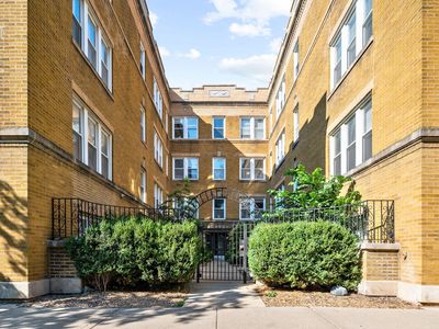 1440 W Roscoe St #2, Chicago, IL, 60657