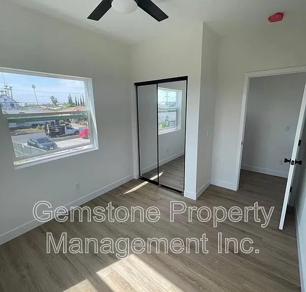 6252 Stewart St — Photo 15
