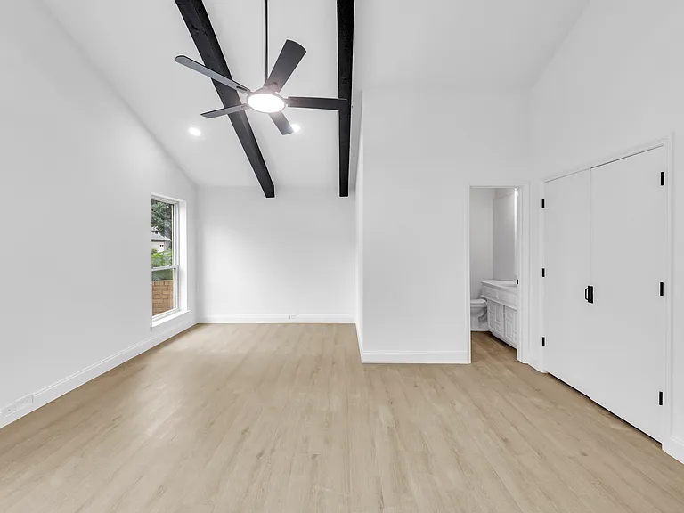 13826 Wooded Creek Ct — Photo 5