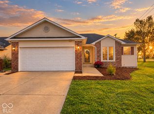 2121 Winfield Park Dr, Greenfield, IN 46140