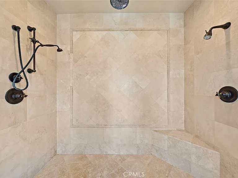 5 Via Monarca St — Photo 25