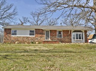 797 E 412th Rd, Bolivar, MO 65613