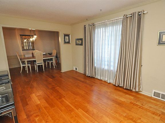 5th image of 5240 Cresser St