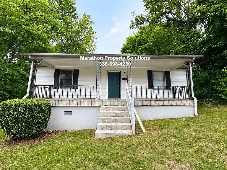 812 S Broad St — Photo 1