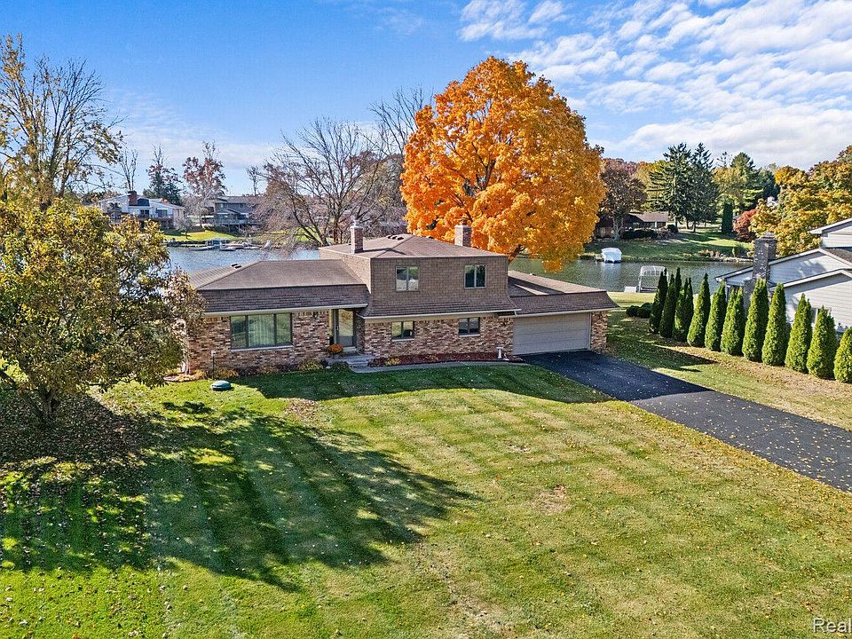 1st image of 3141 Pikewood Ct