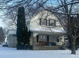 627 N Main St, Tipton, IN 46072
