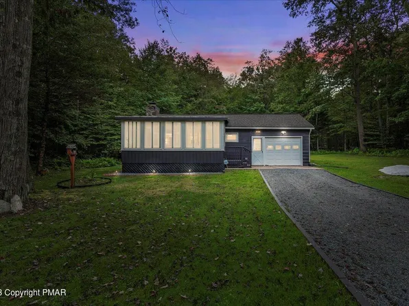 233 Cross St, Pocono Lake, PA 18347