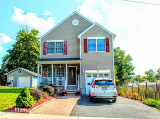 78 Quick Ave, Raritan, NJ 08869