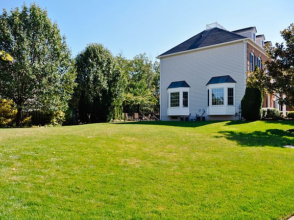 3rd image of 13436 Pearson Valley Ln
