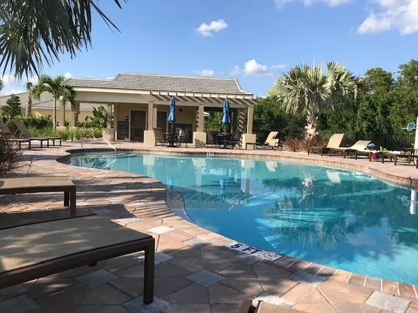 14615 Abaco Lakes Dr, Fort Myers, FL 33908