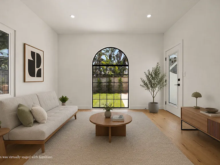 934 Sharon Ln #1 — Photo 4