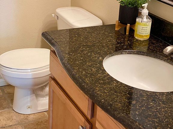 5th image of 549 Woodside Oaks APT 1
