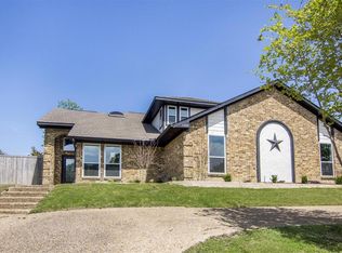 1200 Mackie Dr, Carrollton, TX 75007